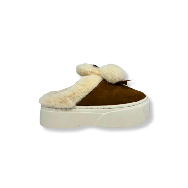 Zapatilla detalle pompón 1111 - 168 - Imagen 4