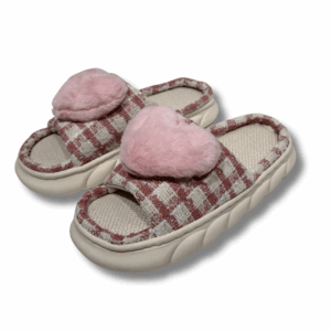 Zapatillas De Mujer Cómodas Con Suela De Algodón Gruesa Suave Antideslizante Con Corazón Para Interiores Para Cuatro Estaciones